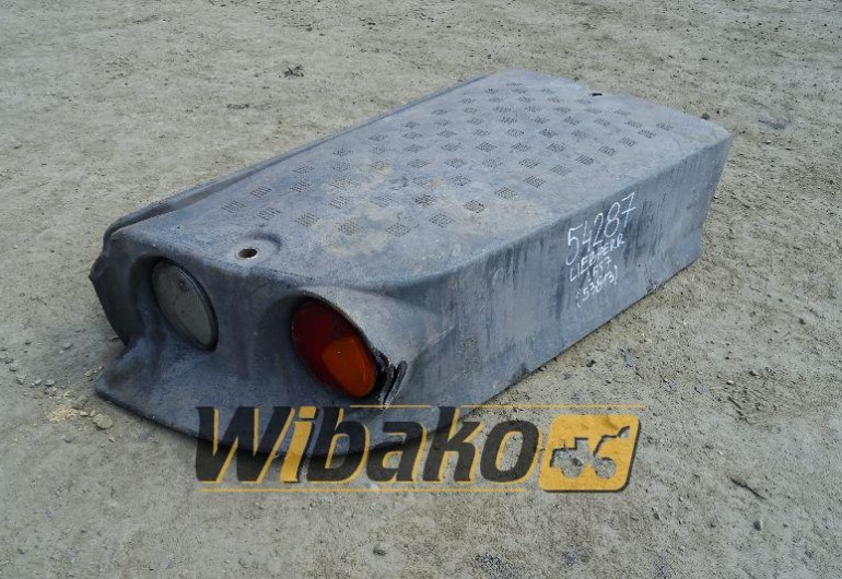 Lampa prawy tył Liebherr L556 93012823