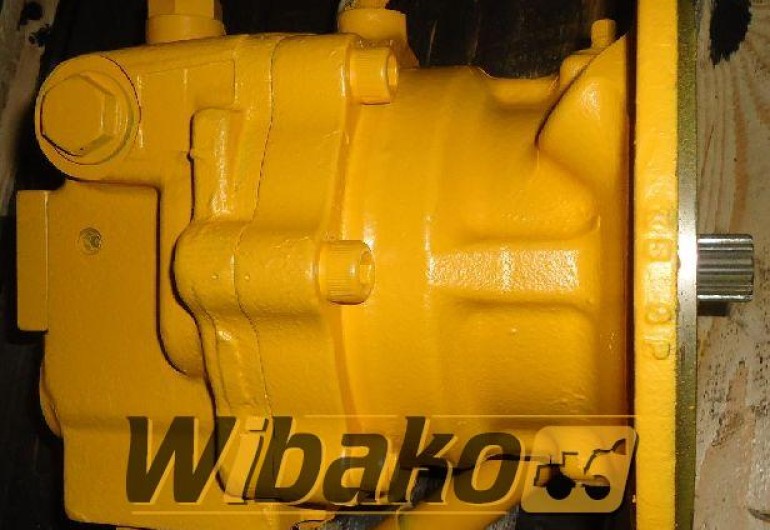 Drehmotor Komatsu PW130-6K