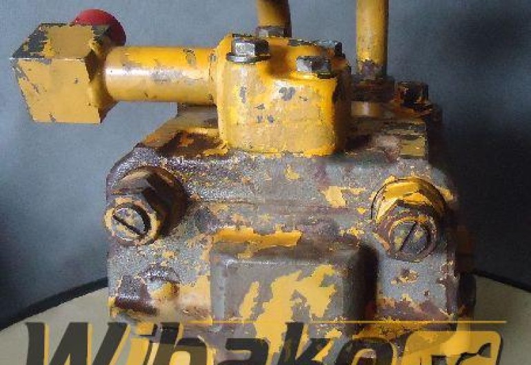 Drehmotor Komatsu 706-75-11902