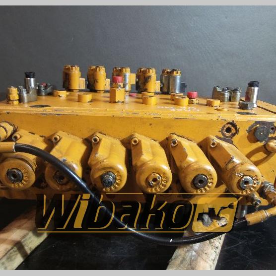 Hydraulik Verteiler Case WX210